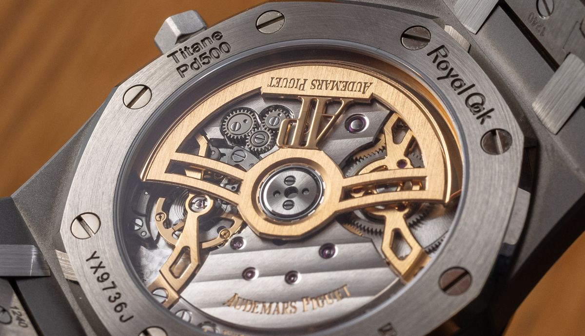 AP Royal Oak Jumbo transparent caseback showing movement and hand-finished bridges