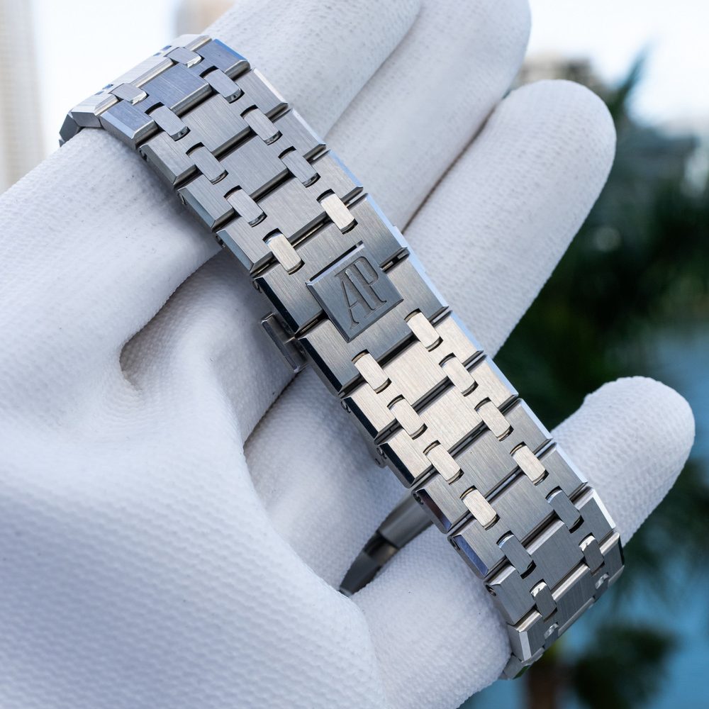 Audemars Piguet Royal Oak bracelet clasp with AP logo brushed finishing detail