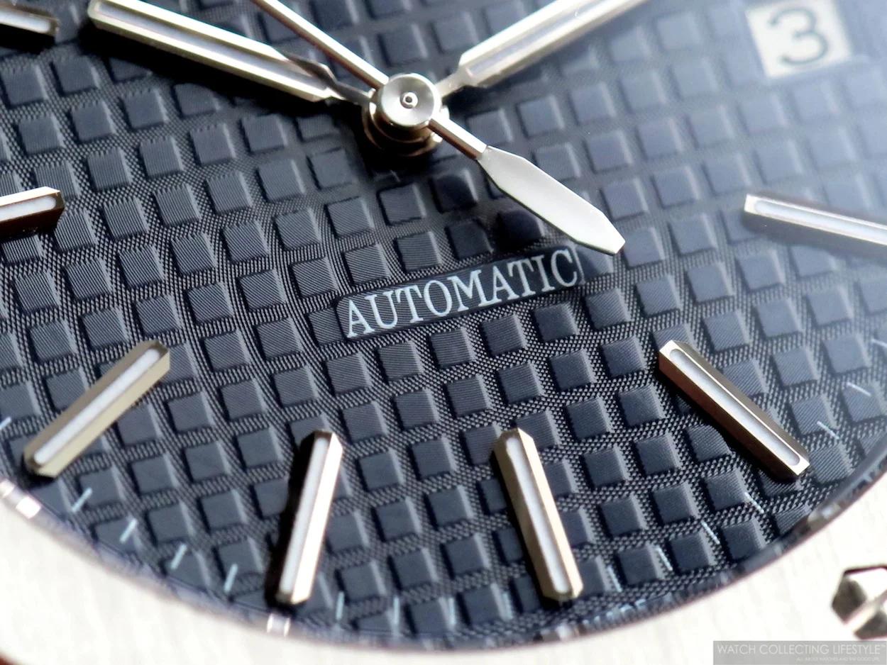 Grande Tapisserie dial pattern macro close-up on Royal Oak with AUTOMATIC inscription