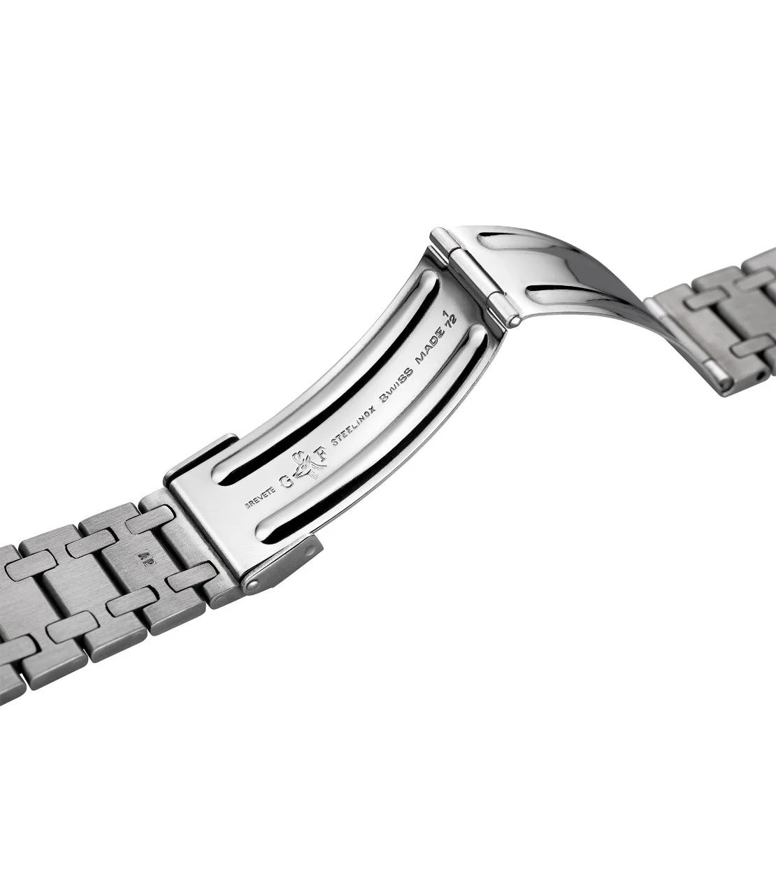 Audemars Piguet Royal Oak bracelet clasp detail