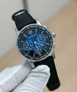 AP Code 11.59 26393BC blue dial clasp detail