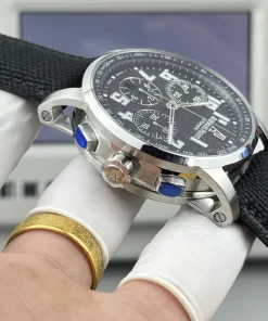 AP Code 11.59 26048 black dial lug detail