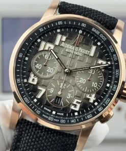 AP Code 11.59 26048 brown dial side profile
