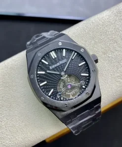 AP Royal Oak 26522CE bezel detail