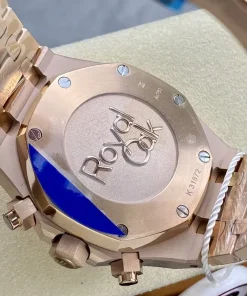 AP Royal Oak 26331OR blue dial lug detail
