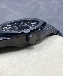 AP Royal Oak 26591CE black dial side profile