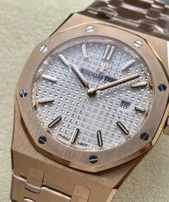 AP Royal Oak 67651OR side profile 1261OR 3939