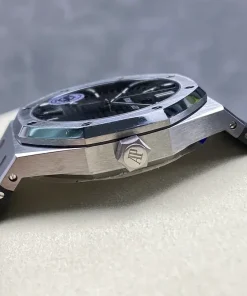 AP Royal Oak 15500ST blue dial bracelet detail 1220ST