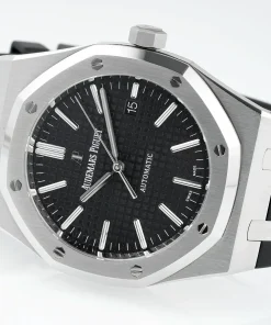 AP Royal Oak 15400ST black dial bracelet detail 1220ST 4224