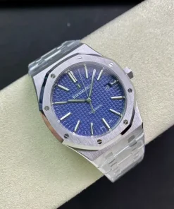 AP Royal Oak 15400ST blue dial side profile 1220ST