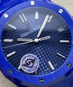 AP Royal Oak 15500 blue dial front view