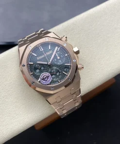 AP Royal Oak 26240OR green dial side profile