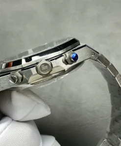 AP Royal Oak 26240ST green dial side profile
