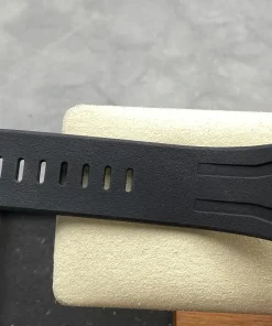 AP Royal Oak Offshore 26401RO bezel detail A002CA 4895