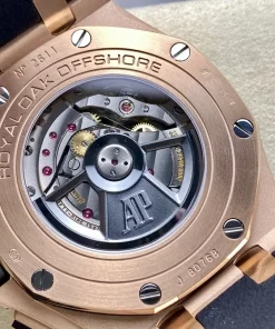 AP Royal Oak Offshore 26401RO lug detail A002CA 4895