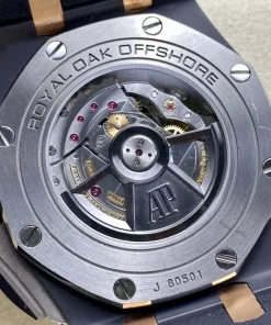AP Royal Oak Offshore 26405CE clasp detail
