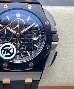 AP Royal Oak Offshore 26405CE dial closeup