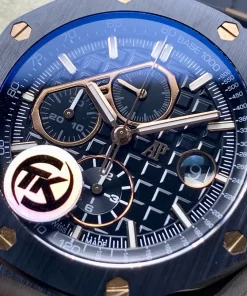 AP Royal Oak Offshore 26405CE caseback detail