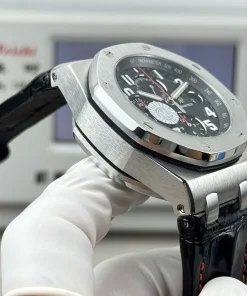 AP Royal Oak Offshore 26470ST caseback detail A101CR