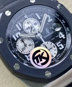 AP Royal Oak Offshore 26170ST black dial front view