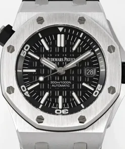 AP Royal Oak Offshore 15703ST black dial front view