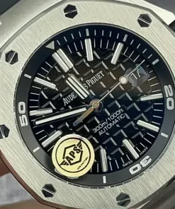 AP Royal Oak Offshore 15710ST black dial front view