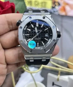 AP Royal Oak Offshore 26408OR black dial front view