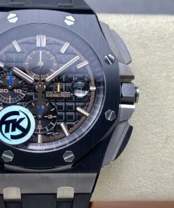 AP Royal Oak Offshore 26405CE black dial front view