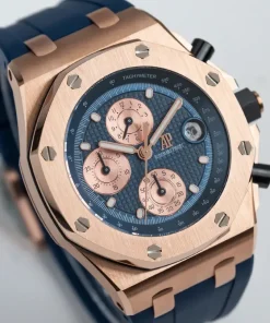 AP Royal Oak Offshore 26238OR dial closeup
