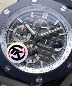 AP Royal Oak Offshore 26405CE silver dial side profile