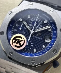 AP Royal Oak Offshore 26238ST blue dial caseback detail