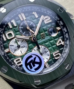 AP Royal Oak Offshore green dial front view