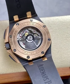 AP Royal Oak Offshore 26401RO grey dial dial closeup