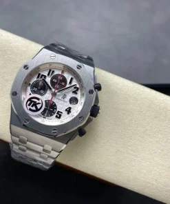 AP Royal Oak Offshore 26470ST caseback detail A801CR