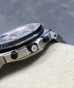 AP Royal Oak Offshore 26470ST crown detail A801CR