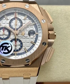 AP Royal Oak Offshore 26408OR white dial bezel detail