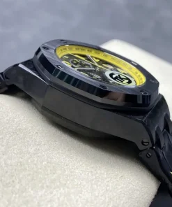 AP Royal Oak Offshore 26176FO yellow dial dial closeup