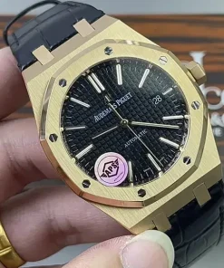 AP Royal Oak 15400OR caseback detail