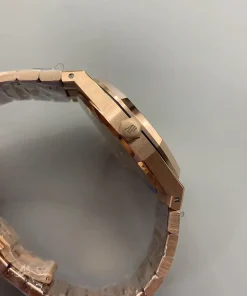 AP Royal Oak 15407OR caseback detail