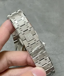 AP Royal Oak 15407ST front view