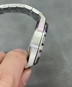 AP Royal Oak 15450ST grey dial bezel detail