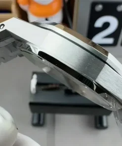 AP Royal Oak 15451ST lug detail