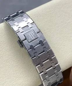 AP Royal Oak 15500ST blue dial front view 1220ST 4221