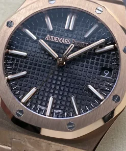 AP Royal Oak 15510OR black dial front view 1320OR