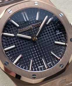 AP Royal Oak 15510OR black dial caseback detail 1320OR