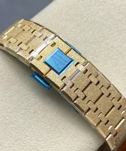 AP Royal Oak 26240BA on wrist