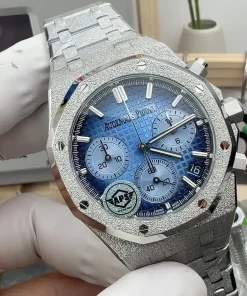 AP Royal Oak 26240BC bezel detail GG