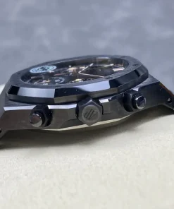AP Royal Oak 26240CE crown detail