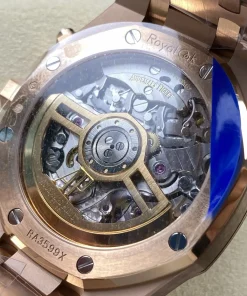 AP Royal Oak 26240OR white dial dial closeup