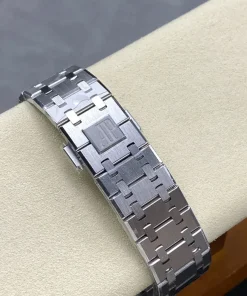 AP Royal Oak 26240ST white dial side profile